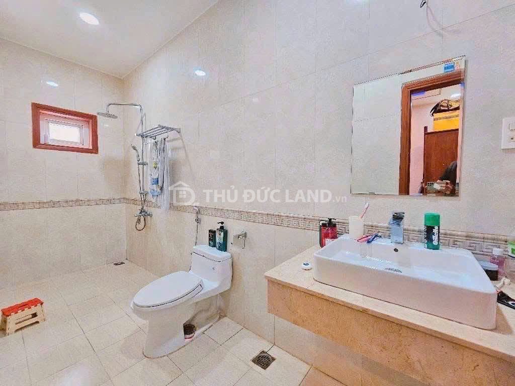 Bán Biệt thự góc 2MT KDC Gia Hòa Phước Long B, ngang 9m, DT 252m2, 4 tầng, 24 tỷ. Cạnh Global - Ảnh 6