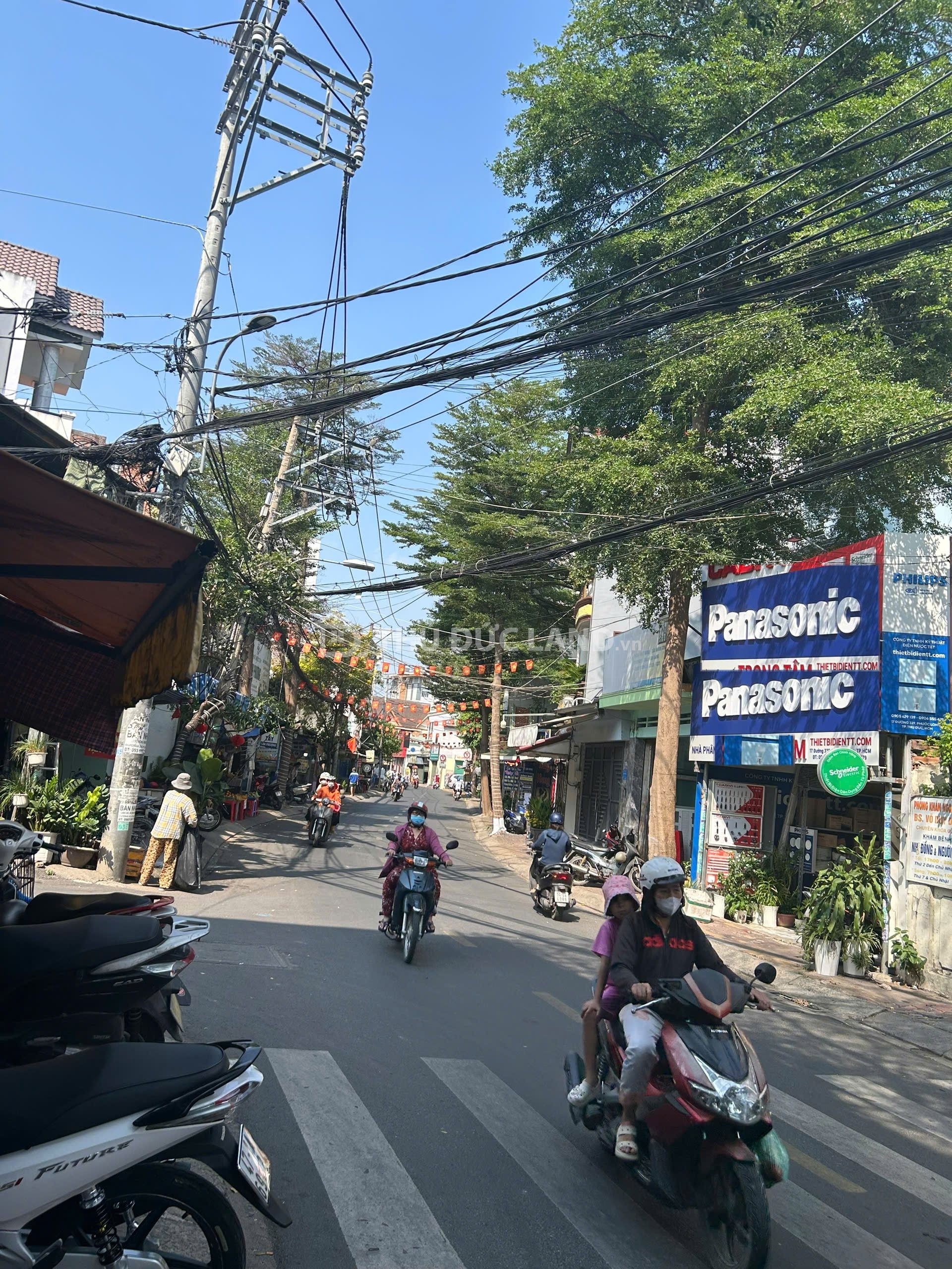 Bán nhà mặt tiền Đường 339, Phước Long B, ngang 4.75m, 2 tầng. Cho thuê 13Tr/Tháng. Cạnh Đỗ Xuân Hợp - Ảnh 2