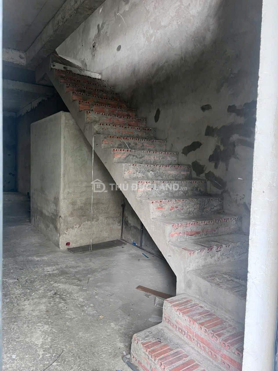 Bán nhà mặt tiền D15 KDC Hưng Phú, Phước Long B, 5x18m, đường 12m, 3 tầng, giá 15 tỷ - Ảnh 8