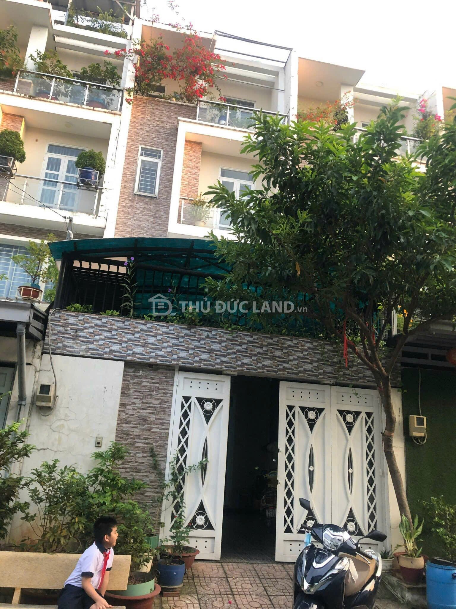 Bán nhà hẻm Tam Bình, đường 7 (KDC Vạn Xuân) 79.8m², hẻm 7m xe hơi vào tận nơi – 4PN