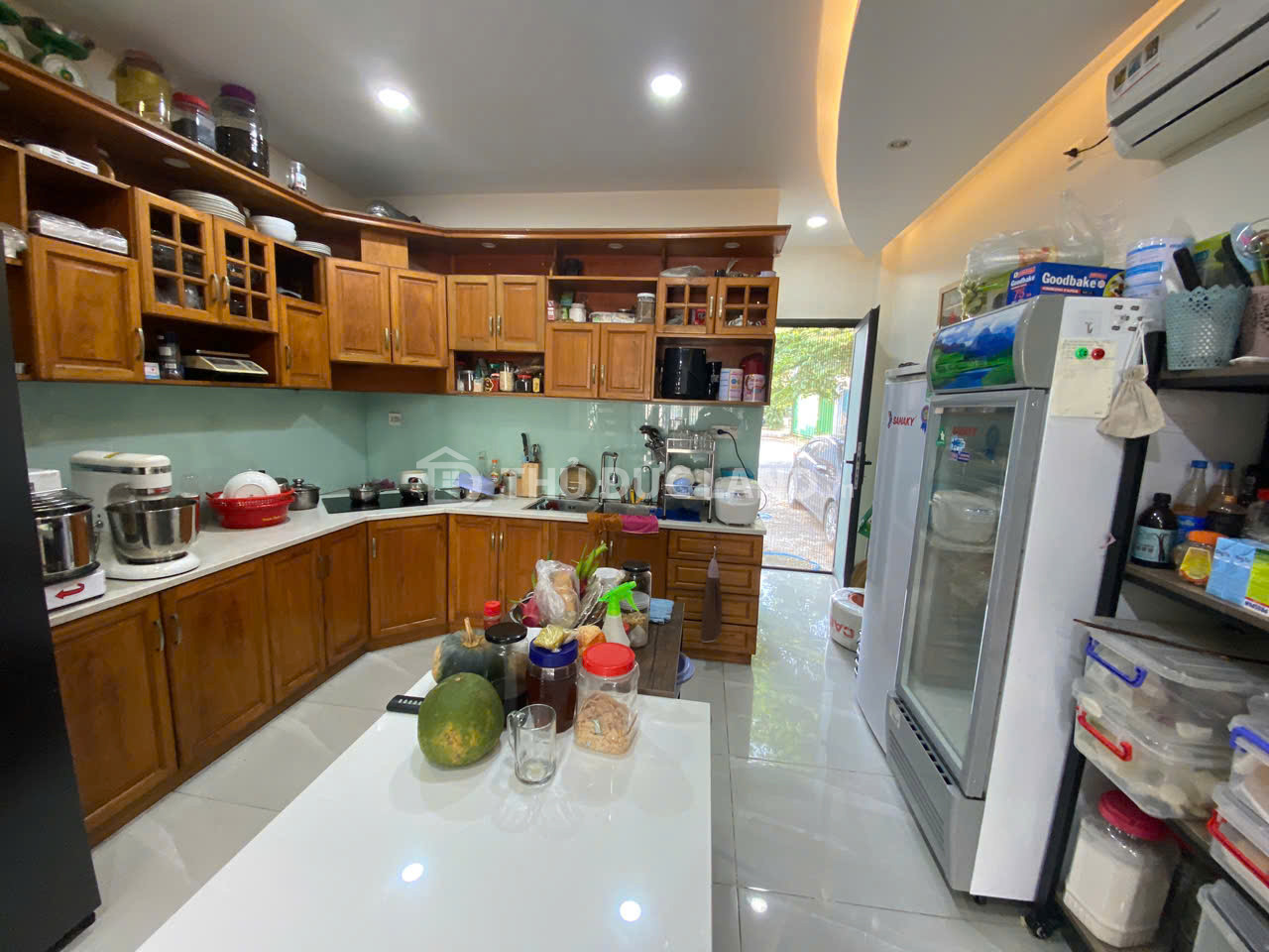 Bán nhà 2 mặt tiền Tam Bình, nhà 3 tầng 4PN, DT 61m2, sổ chính chủ, khu đồng bộ
