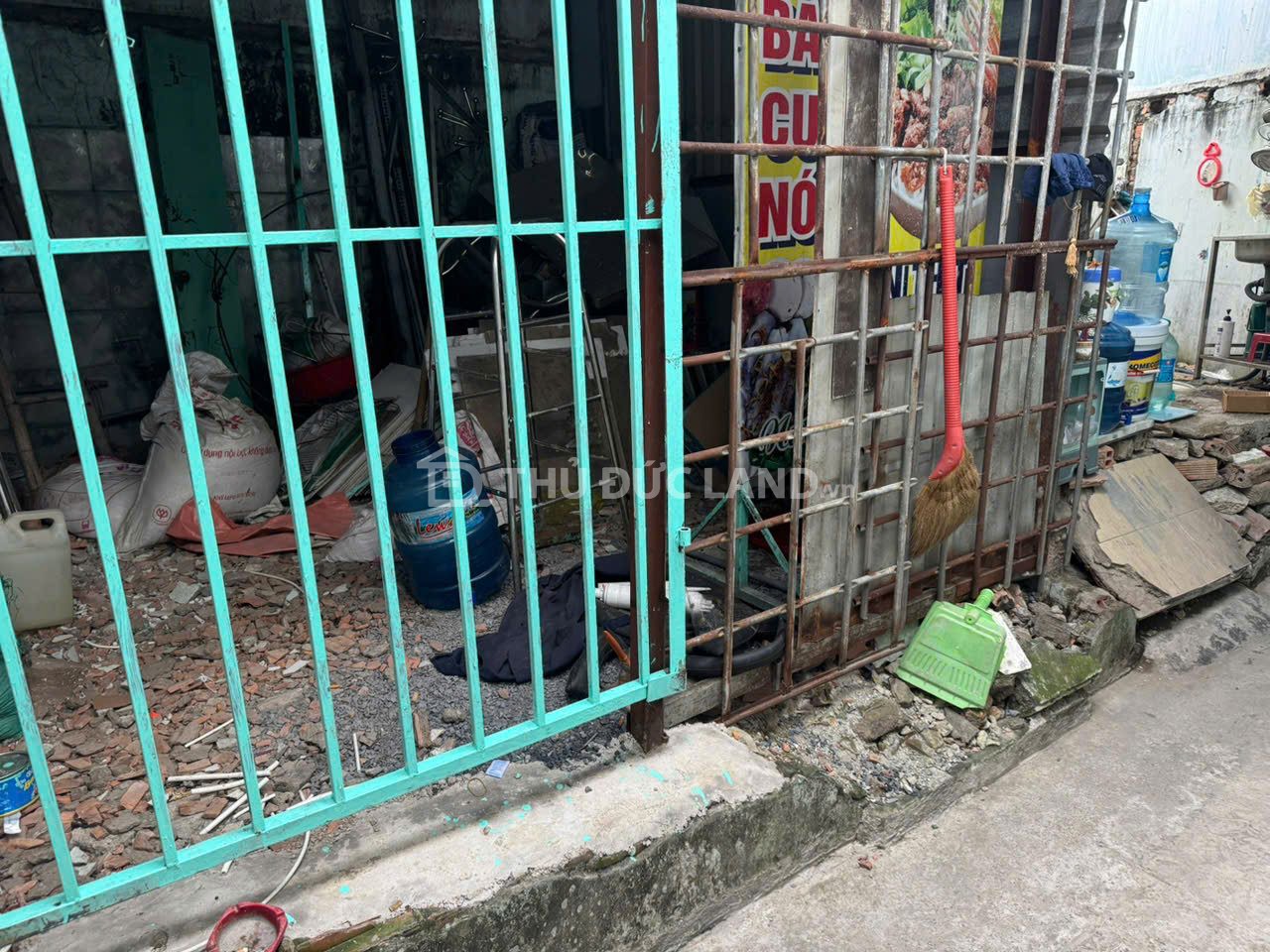 Bán phòng trọ Tam Bình, đường 3, DT 126m² ngang 4.8m. Thích hợp xây nhà mới hoặc đầu tư