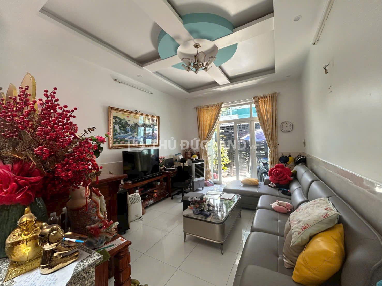 Bán nhà 1 trệt 1 lầu, Đường cây keo, Phường Tam Phú - Ảnh 2