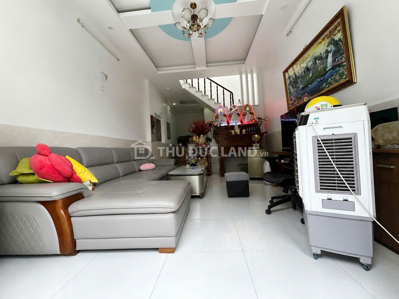Bán nhà 1 trệt 1 lầu, Đường cây keo, Phường Tam Phú
