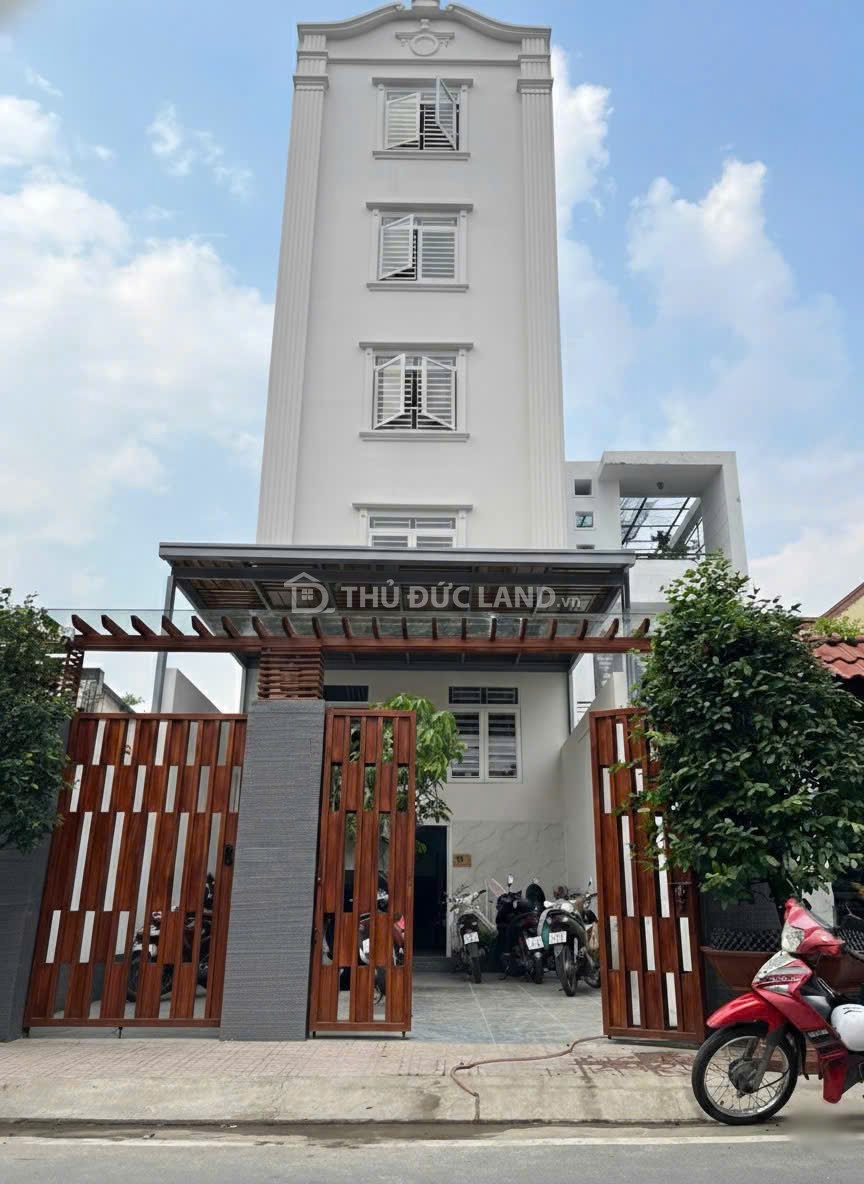 Bán căn hộ dịch vụ đường 179 Tân Phú, 6 tầng, 25 phòng. DT 176m2 dòng tiền 120Tr/tháng