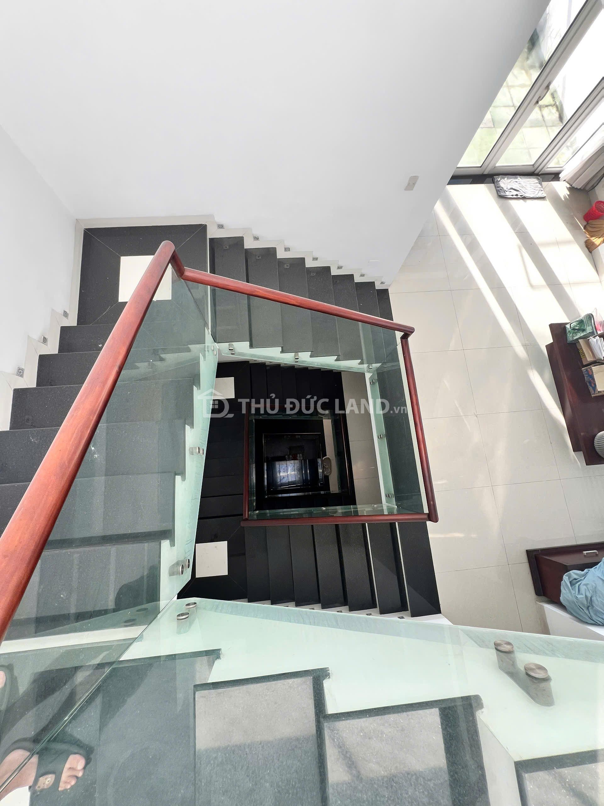Bán biệt thự Tăng Nhơn Phú A, đường 26, ngang 7.21m, DT 197m2, 5 tầng, sổ hồng riêng - Ảnh 8