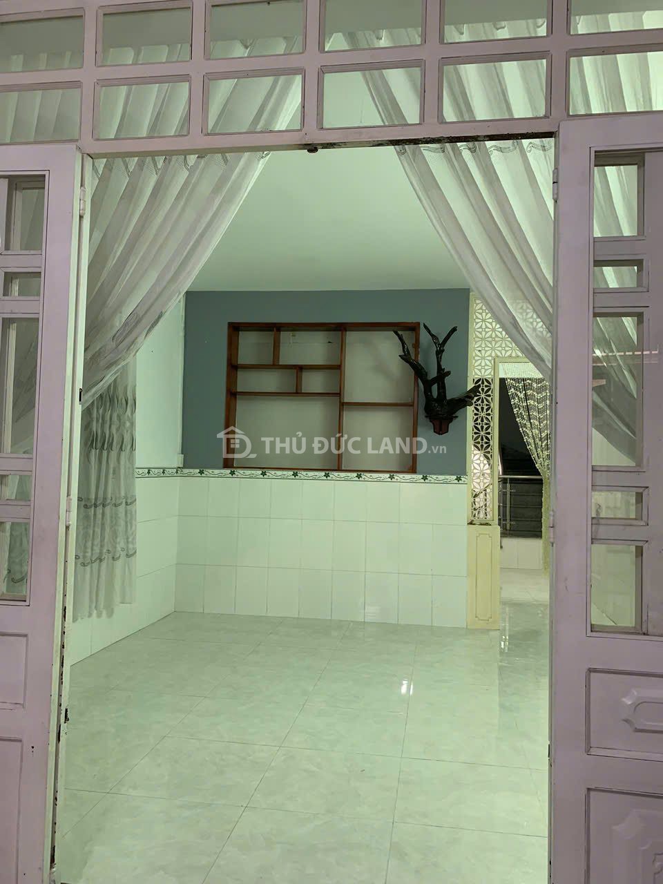 Bán nhà HXH đường 182, Tăng Nhơn Phú A, 2 tầng, ngang 5.15m. Gần chợ, trường, tiện ích đầy đủ