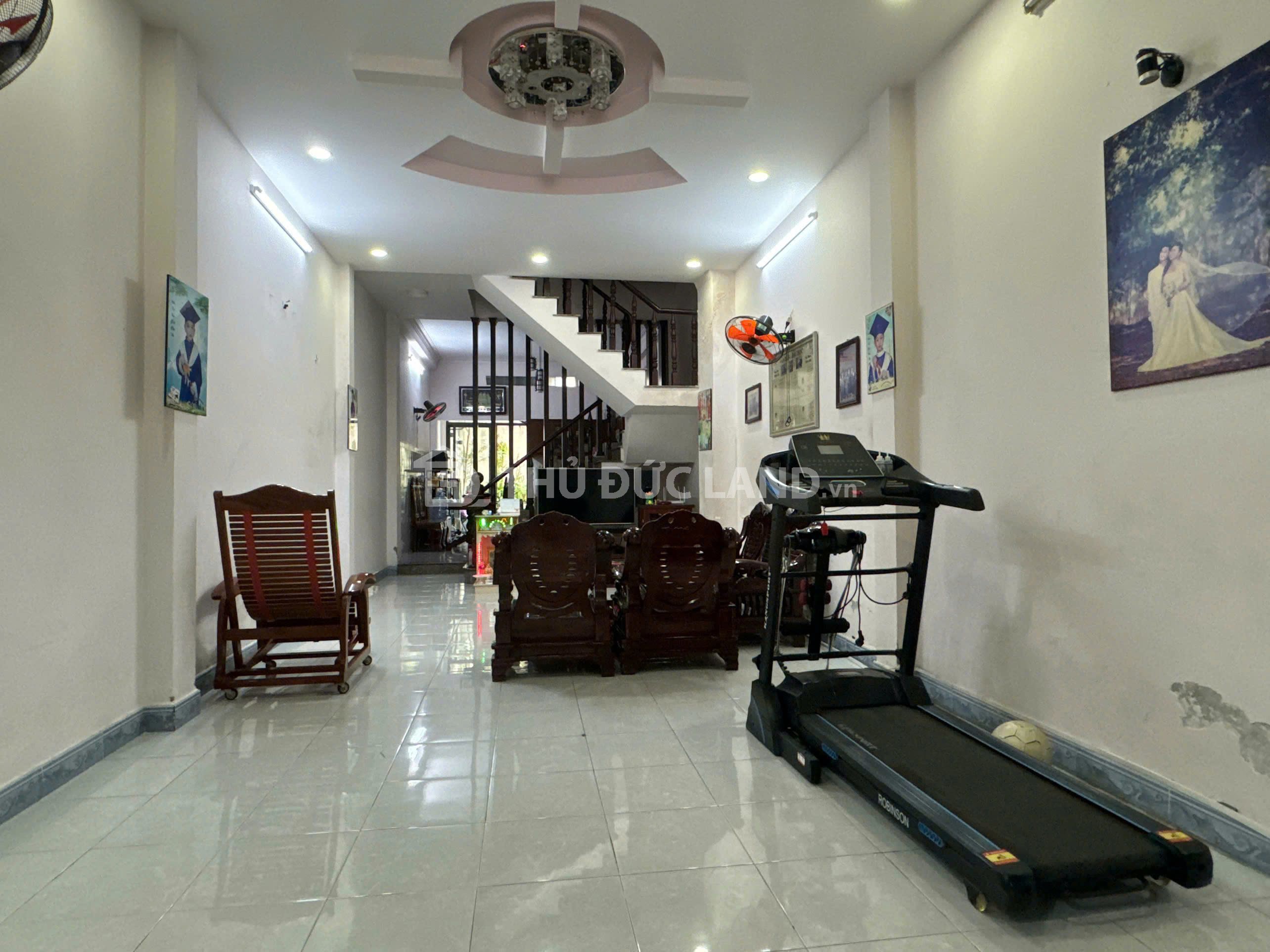 Bán nhà HXH Tăng Nhơn Phú A, 3 tầng, DT 76m2, nhà đẹp vào ở ngay. KDC yên tĩnh, tiện ích đầy đủ. - Ảnh 3