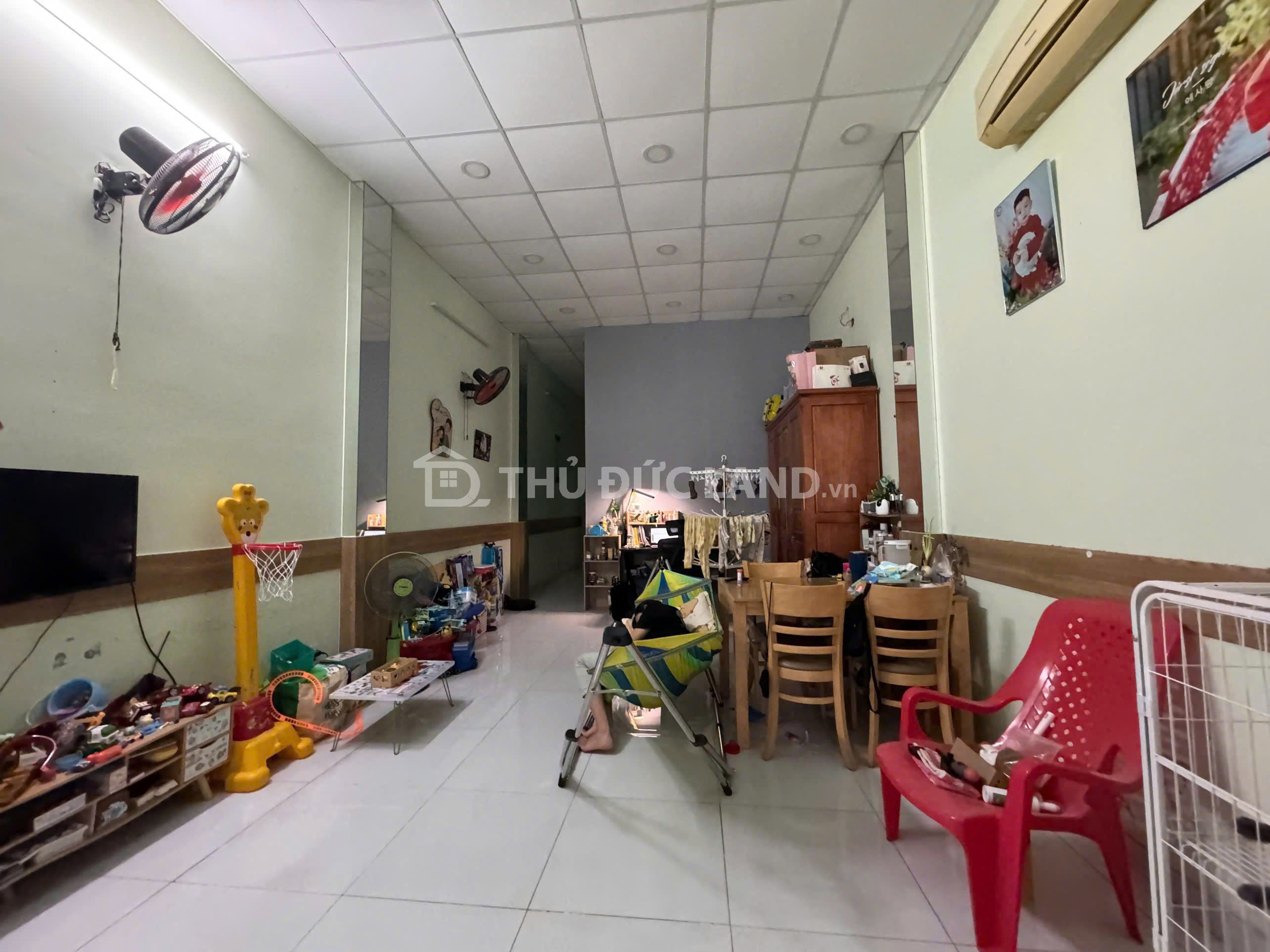 Bán nhà HXH Đường 210, Tăng Nhơn Phú A, DT 76m2, 3 tầng. KDC đồng bộ, nhà đẹp vào ở ngay - Ảnh 3