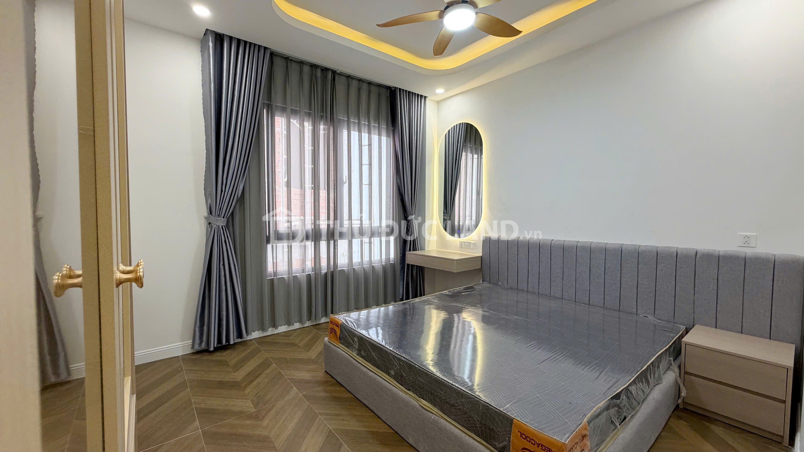 BÁN NHÀ PHỐ CAO CẤP QUẬN 9 – THANG MÁY, FULL NỘI THẤT MỚI, GIÁ CHỈ 10.6 TỶ - Ảnh 3