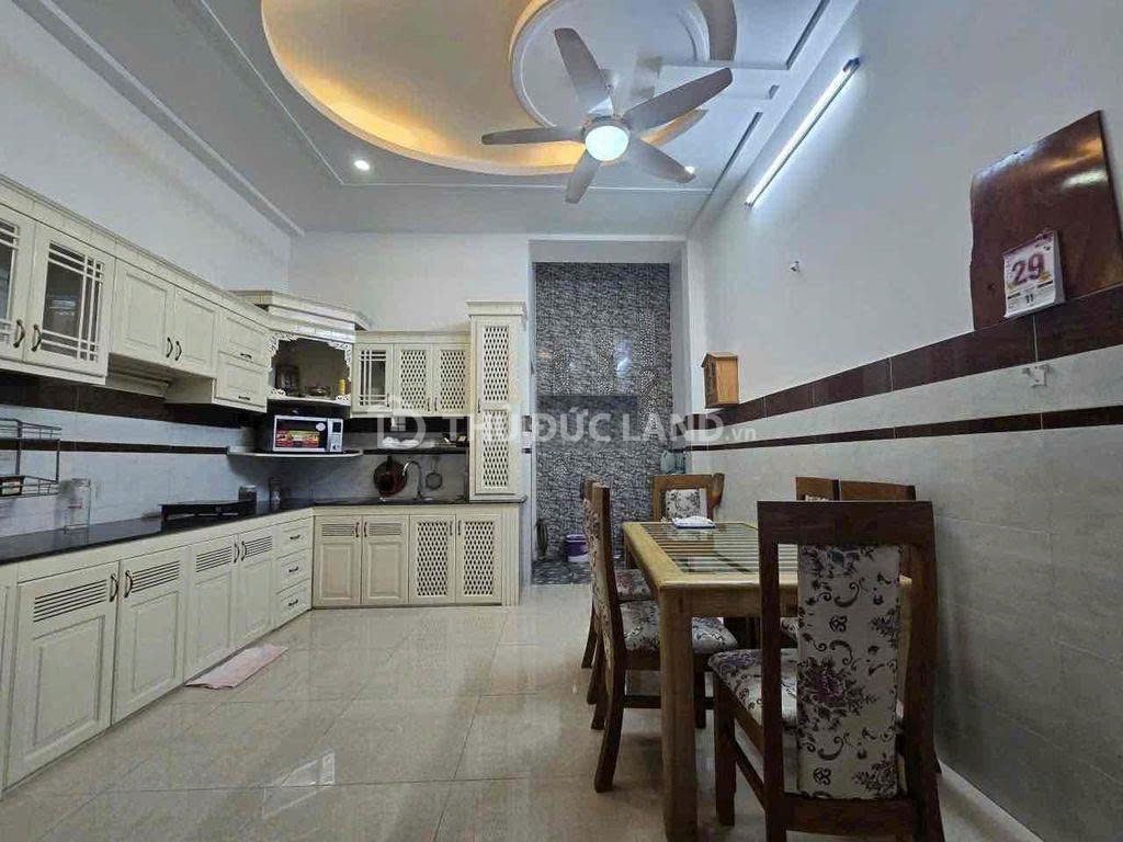 Bán nhà hẻm Tăng Nhơn Phú A (Man Thiện) – 3 tầng, 3PN 4WC, diện tích 70.4m² hợp ở gia đình - Ảnh 3