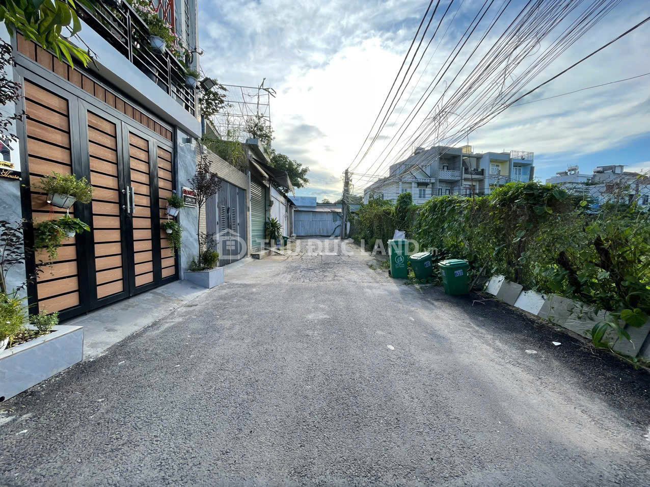 Bán nhà hẻm Tăng Nhơn Phú A (Đường 102) – Hẻm xe tải, nhà mới 2 tầng, đủ tiện nghi cho gia đình - Ảnh 2