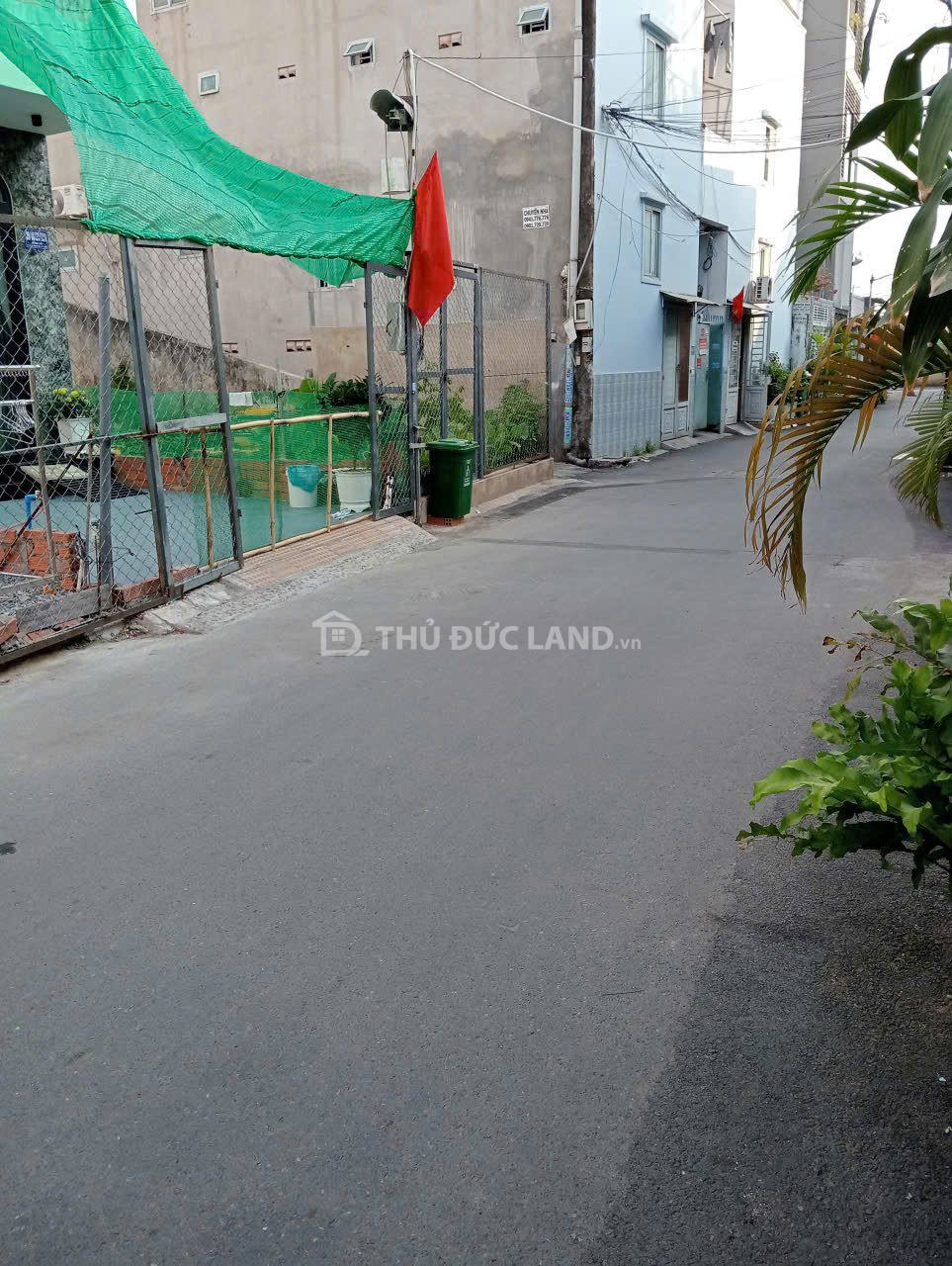 Bán nhà HXH Lã Xuân Oai, Tăng Nhơn Phú A, DT 83m2 ngang 4.3m, nhà mới dọn vào ở ngay.