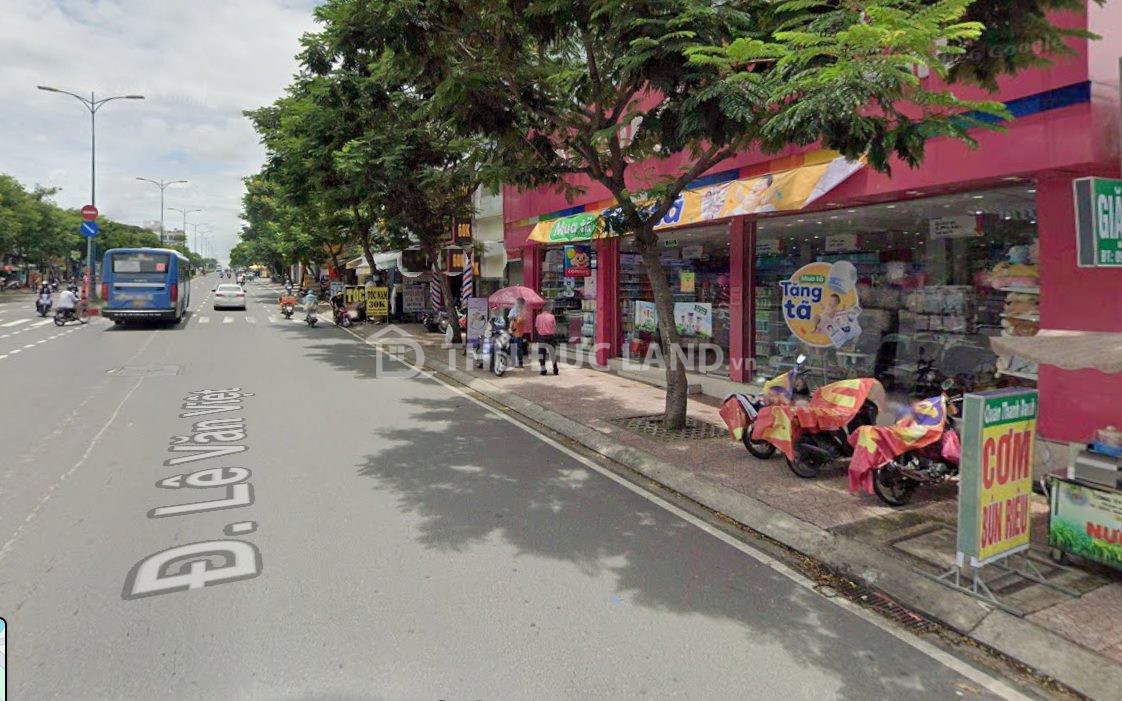 Bán nhà mặt tiền Lê Văn Việt, Tăng Nhơn Phú A,DT 248m2 ngang 14.4m. Đang cho thuê 60 triệu/tháng