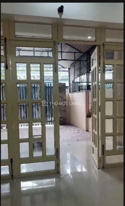 Bán nhà mặt tiền Đường 2, Tăng Nhơn Phú B, DT 124,3 ngang 4.75m, sổ chính chủ, tiện ích đầy đủ