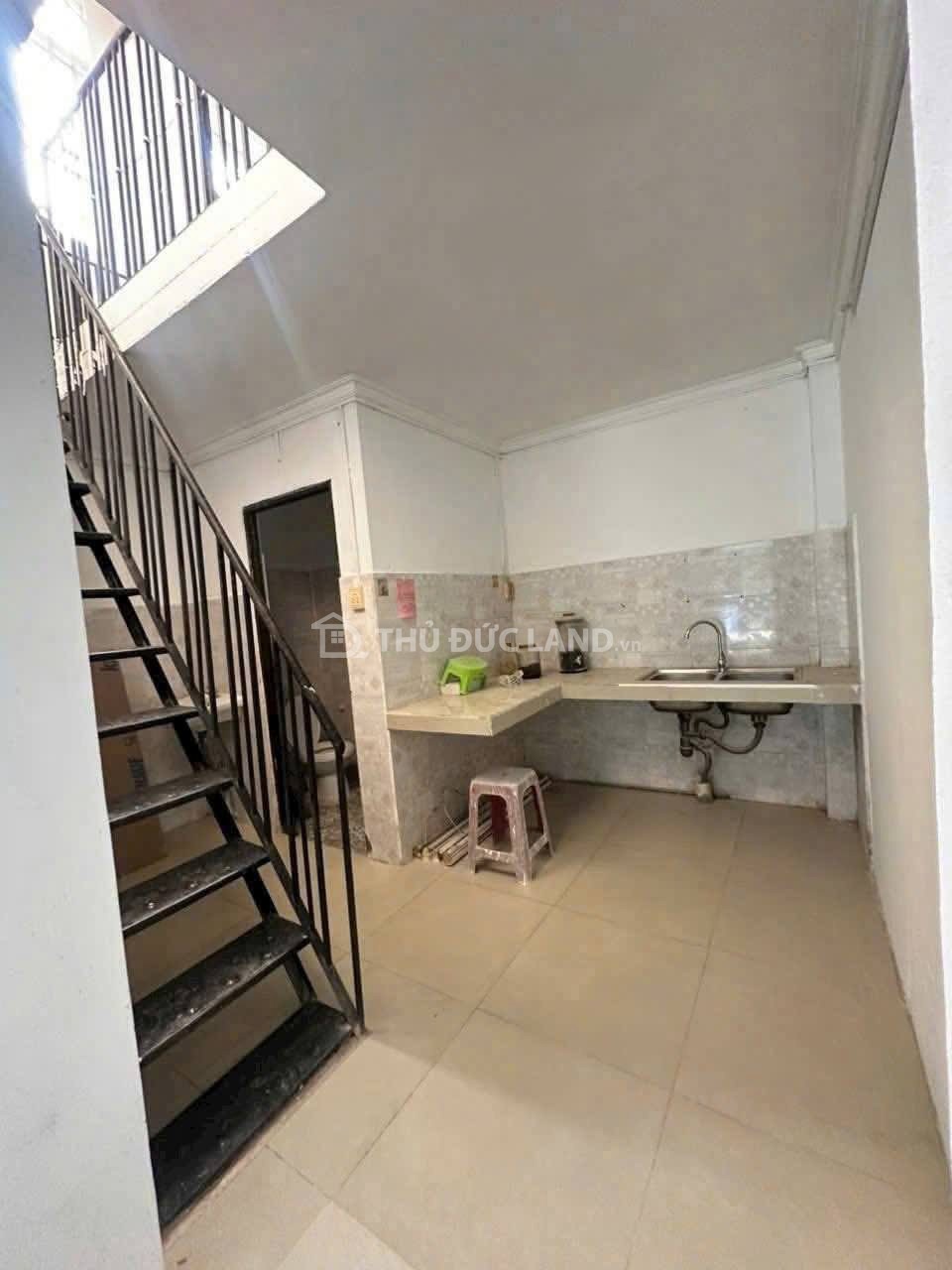 Bán nhà hẻm Đường 175, Tăng Nhơn Phú B, DT 54m2 3 phòng ngủ, sổ hồng riêng