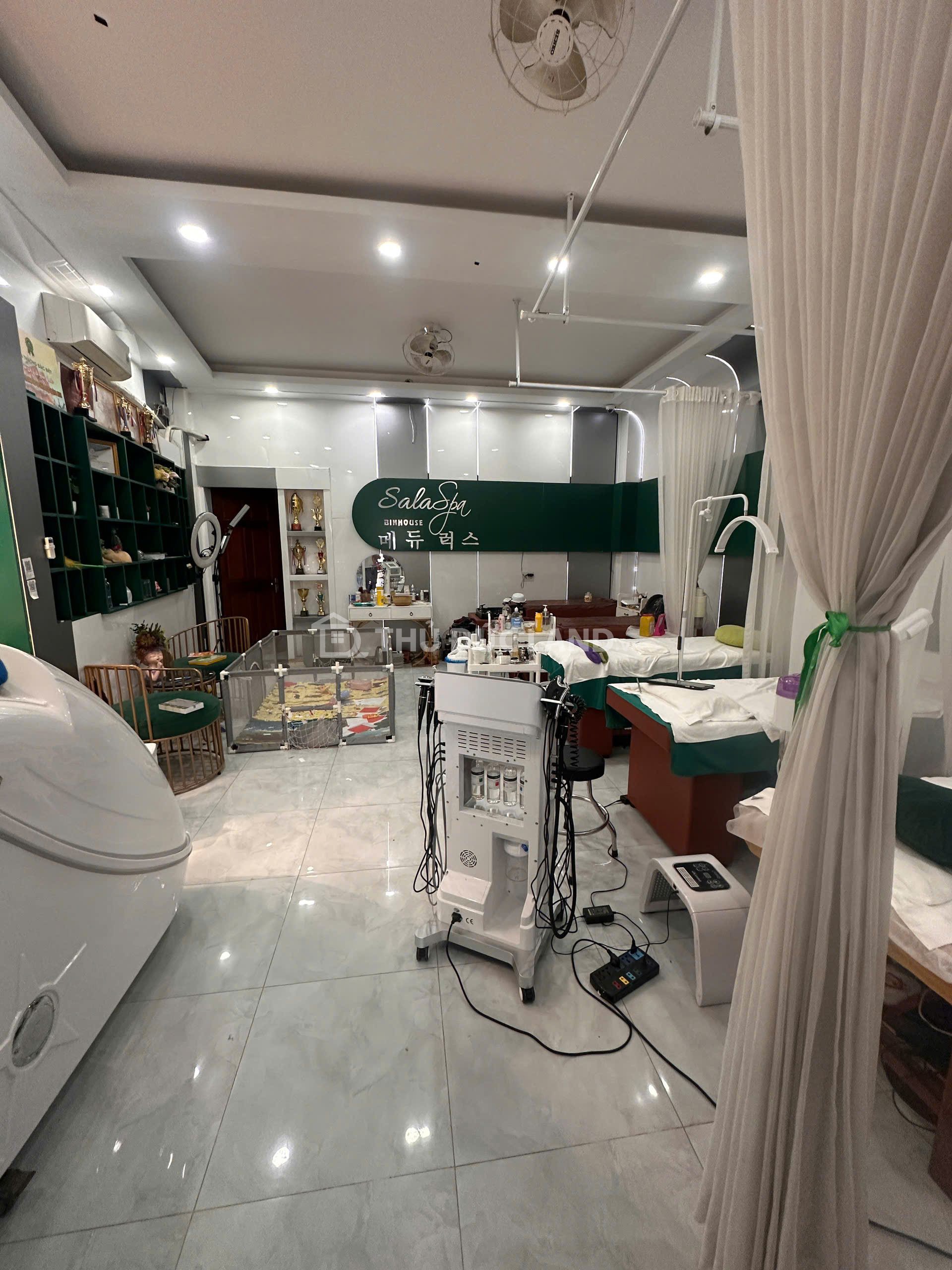 Bán nhà HXH Đường 3, Tăng Nhơn Phú B, DT 98m2, 3 tầng, 5 phòng ngủ, nhà đẹp ở ngay - Ảnh 2