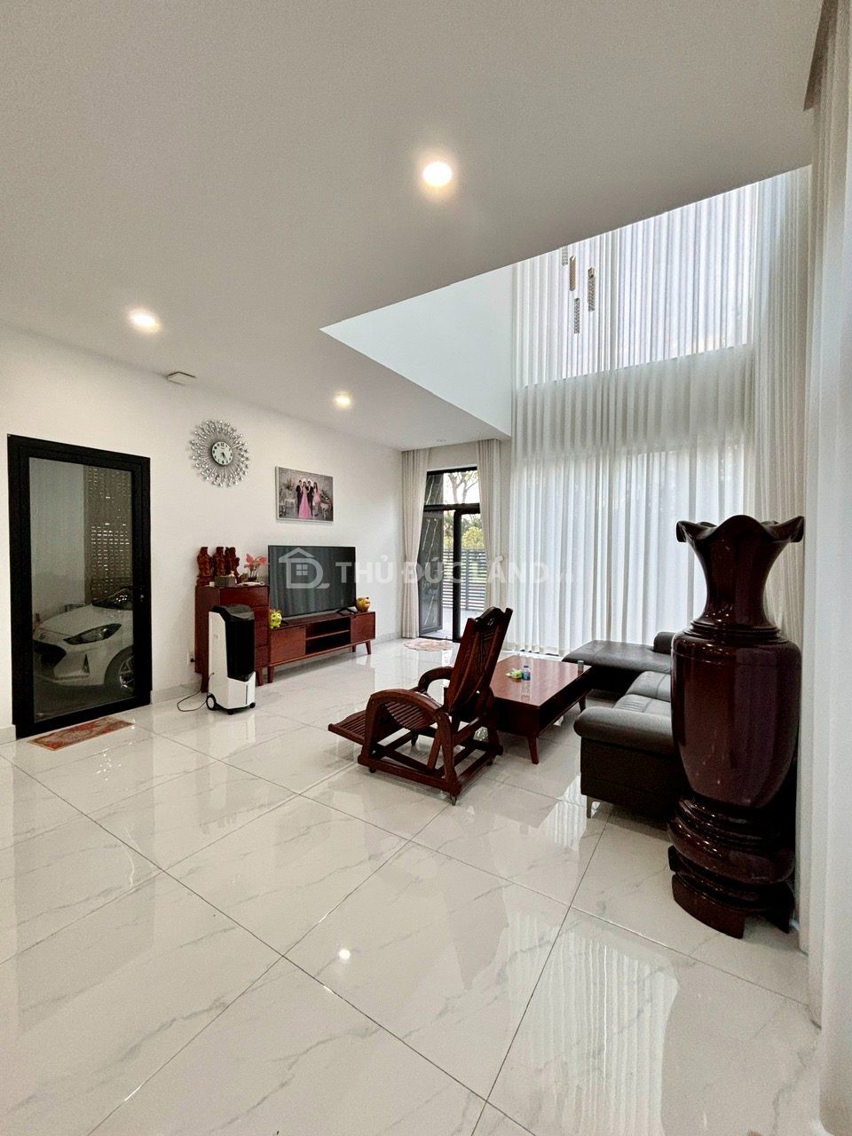 Bán biệt thự ĐƠN LẬP KHU THE BCR Trường Thạnh đường B1, ngang 13.02m, đường 12m, giá tốt - Ảnh 2