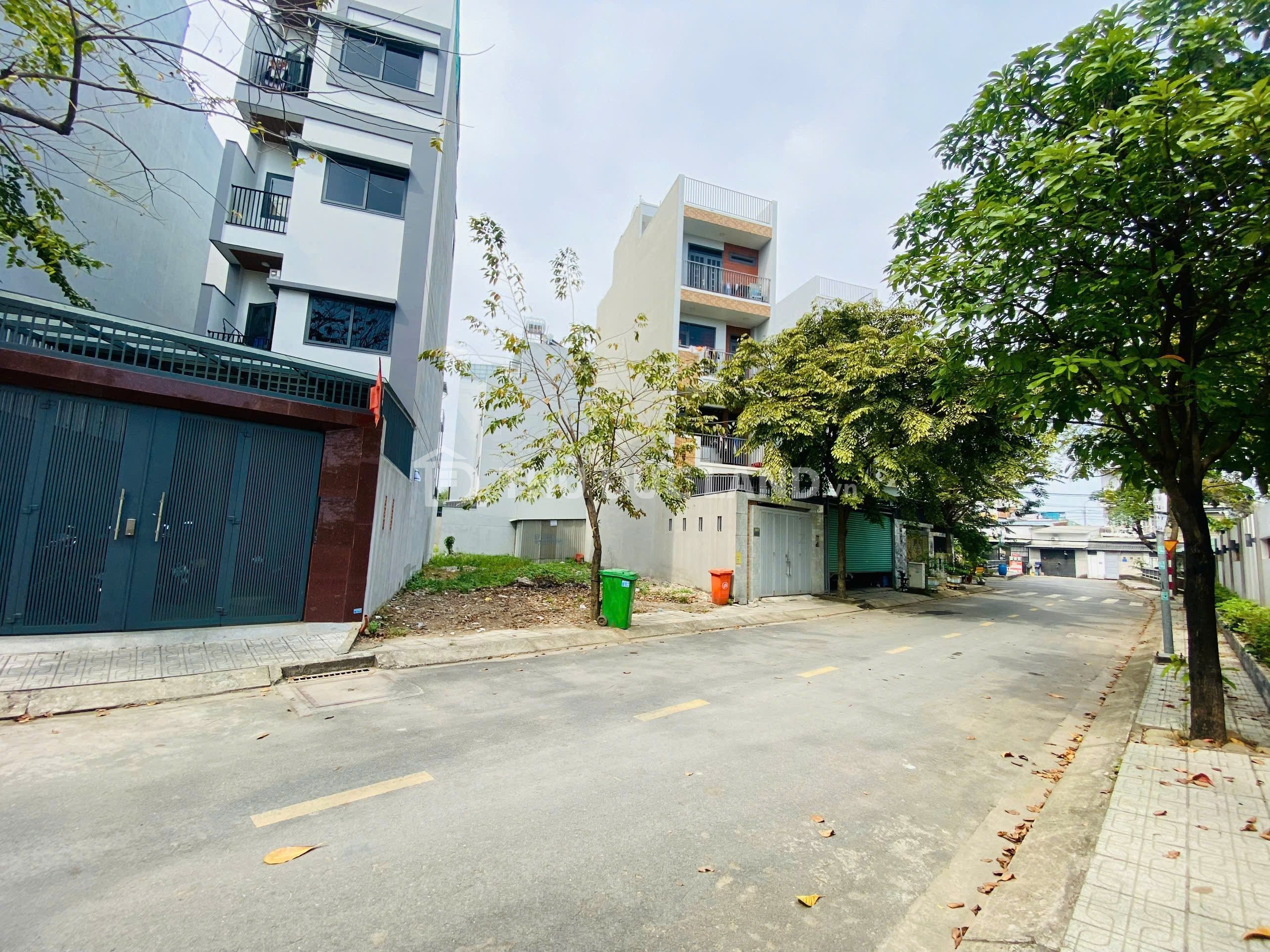 Bán đất khu CenterHome Đường 11 Trường Thọ, sổ hồng riêng, giá 92 triệu/m²