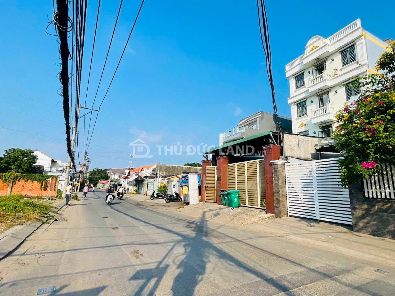 Bán đất mặt tiền Đường 11 Trường Thọ, 81.7m² ngang 4.2, tiện xây ở và kinh doanh. Cạnh Vành Đai 2