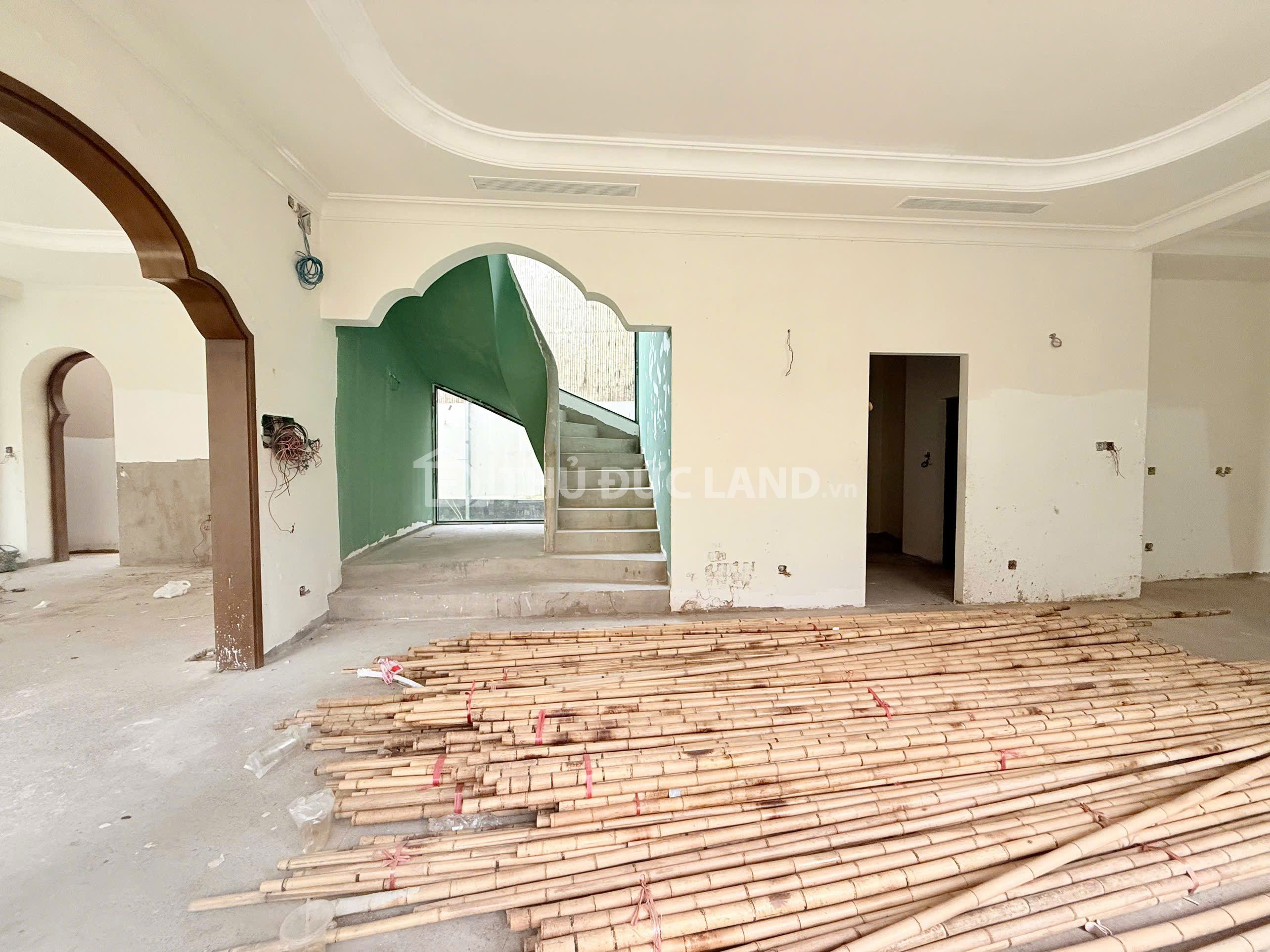 Bán biệt thự Trường Thọ, Đặng Văn Bi, DT 478m2 ngang 7.77m, 3 tầng, tiện ích đầy đủ vài bước chân - Ảnh 7