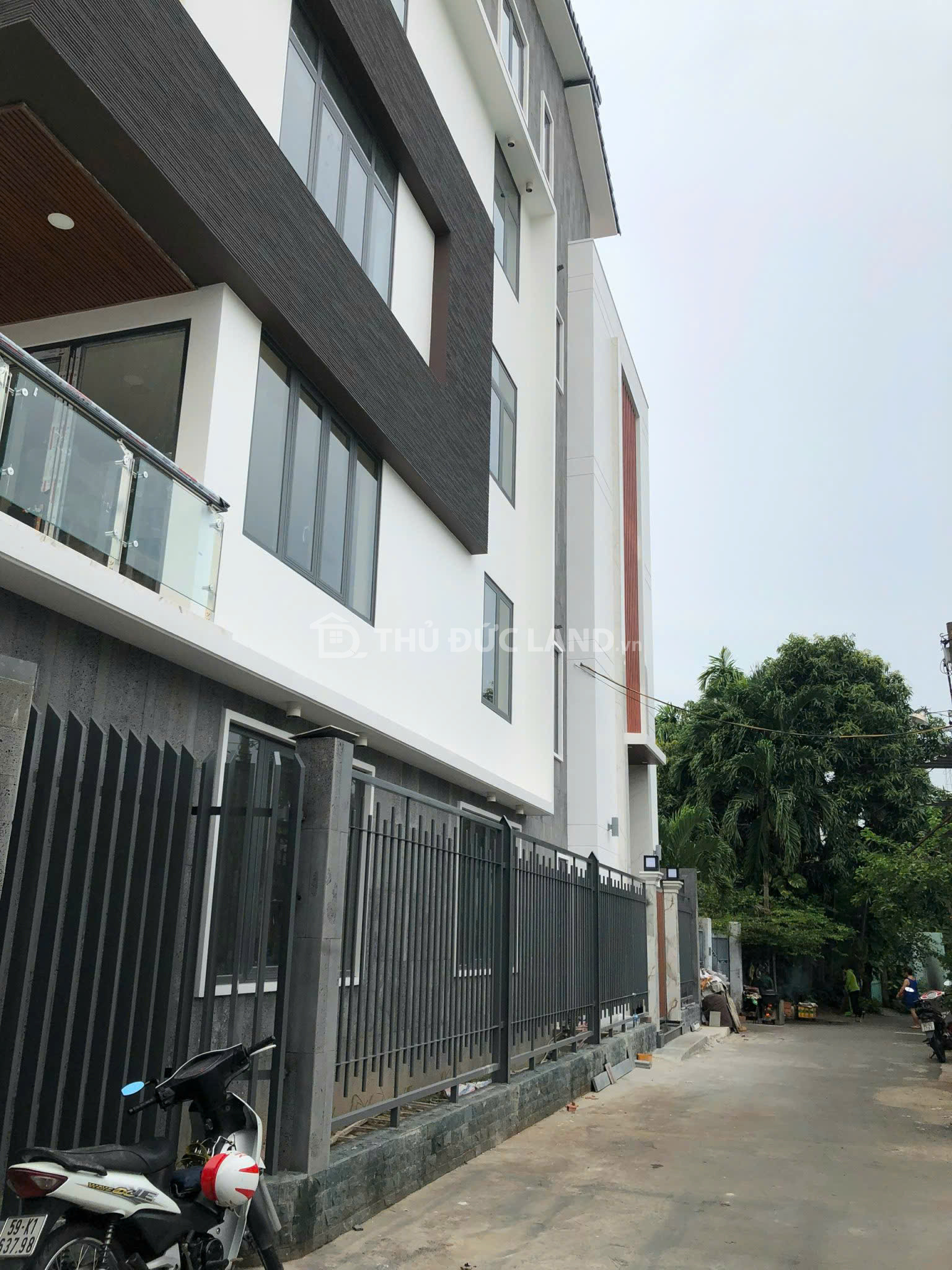Bán nhà HXH Trường Thọ, DT 120m2 5 tầng, cạnh Vành Đai 2, sổ chính chủ. Tiện ích đầy đủ 1KM - Ảnh 2