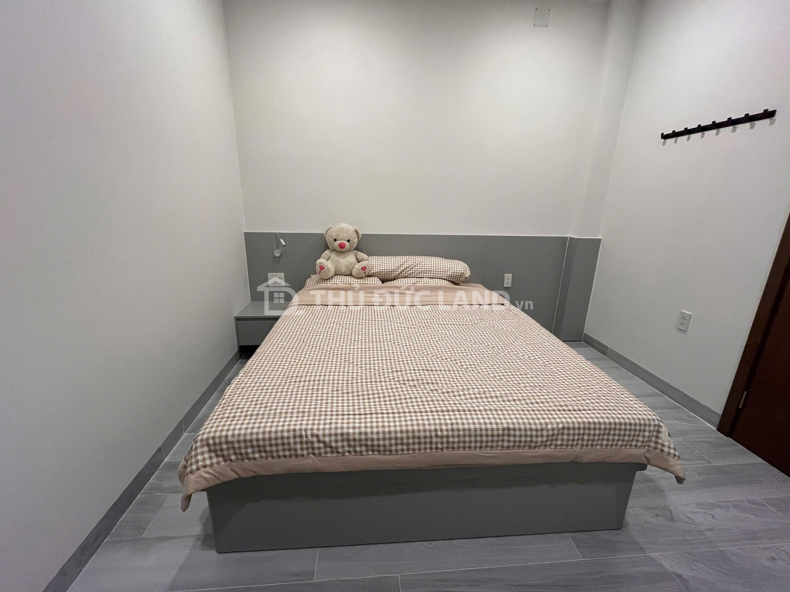 Bán nhà hẻm Đường 8 Trường Thọ, DT 55m2 3 tầng 5 phòng ngủ, sổ hồng riêng - Ảnh 10