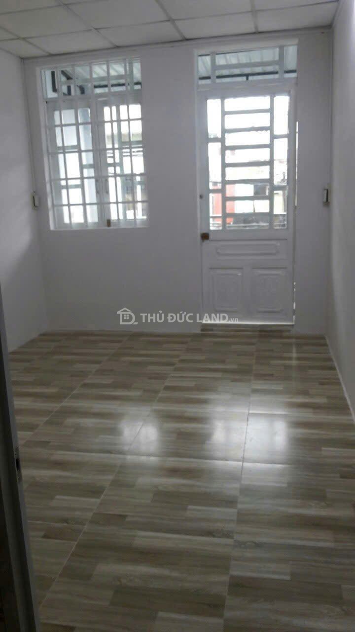 Bán nhà HXH Đường 9 Trường Thọ, DT 38m3, 2PN 2WC, tiện ích đầy đủ, sổ hồng riêng - Ảnh 2