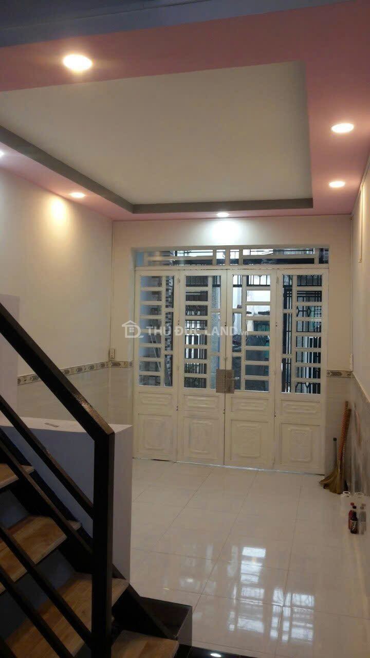Bán nhà HXH Đường 9 Trường Thọ, DT 38m3, 2PN 2WC, tiện ích đầy đủ, sổ hồng riêng