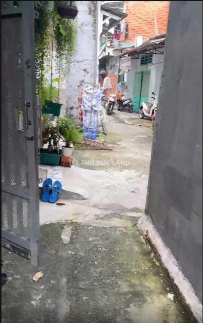 Bán nhà hẻm Đường 8 Trường Thọ, 2 tầng, sổ hồng riêng - Ảnh 3
