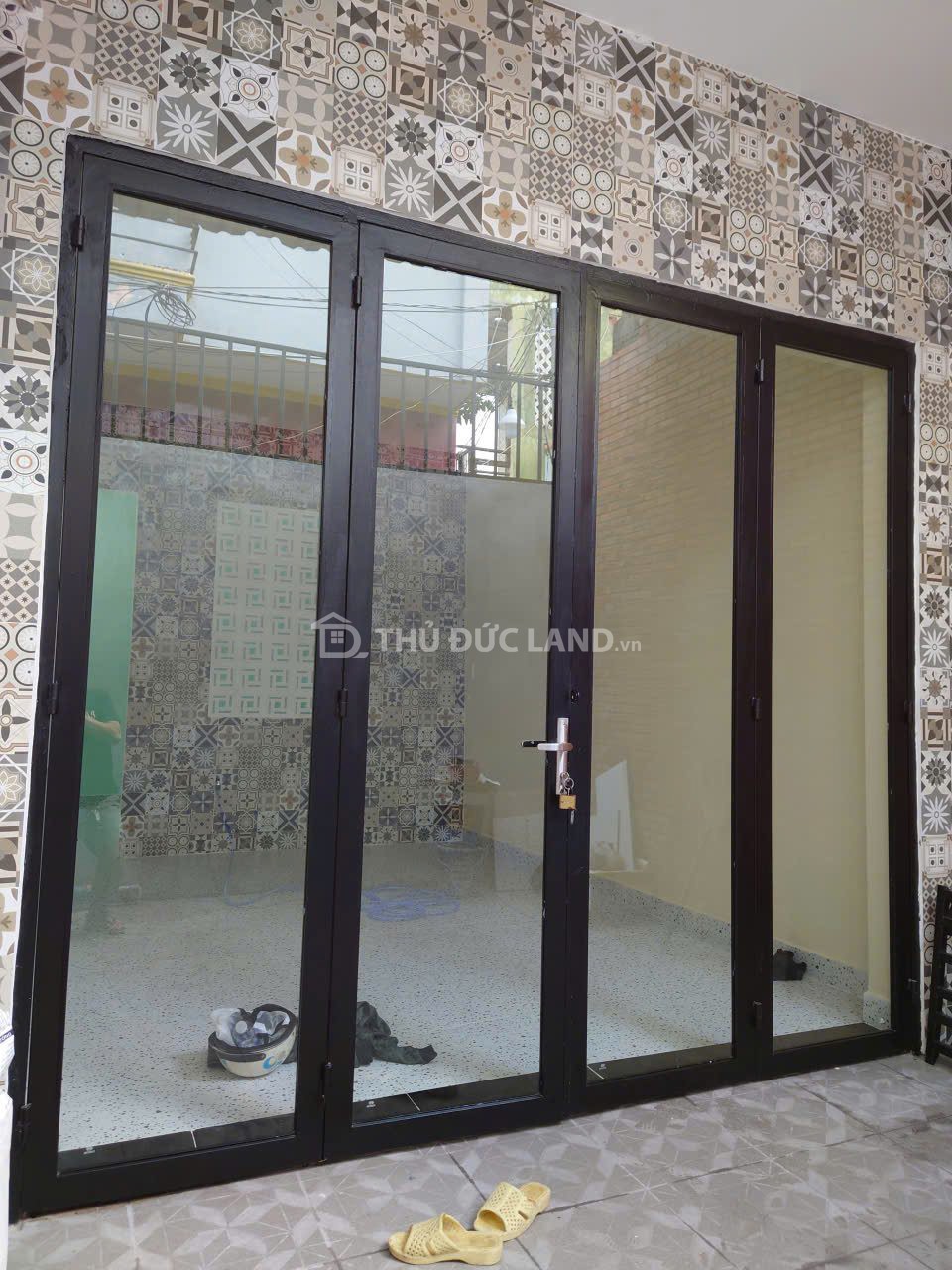 Bán nhà hẻm Hồ Văn Tư, Trường Thọ, diện tích 55.3m². Dọn vào ở ngay. Cạnh chợ Thủ Đức - Ảnh 3