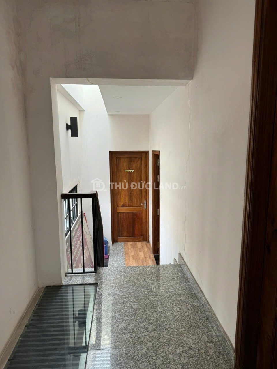 Bán nhà 2MT Đường 11 Trường Thọ, ngang 7.95m, 5 tầng, có dòng tiền. Cạnh Vành đai 2