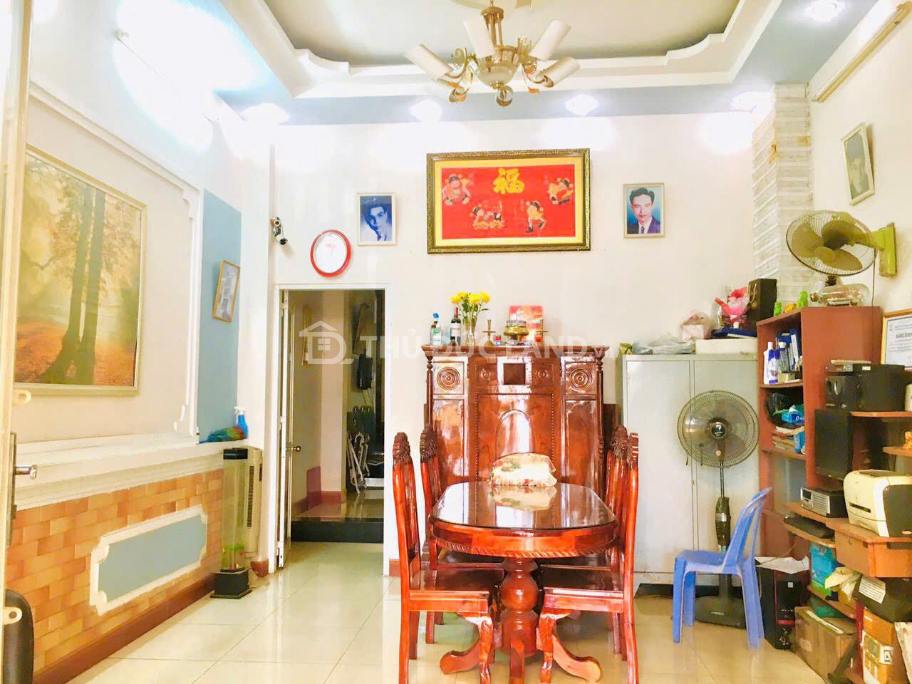 Bán nhà mặt tiền Đường 11 Trường Thọ, DT 90m2, 3 tầng, ngang 4.96m, sổ hoàn công, tiện ích đầy đủ - Ảnh 3