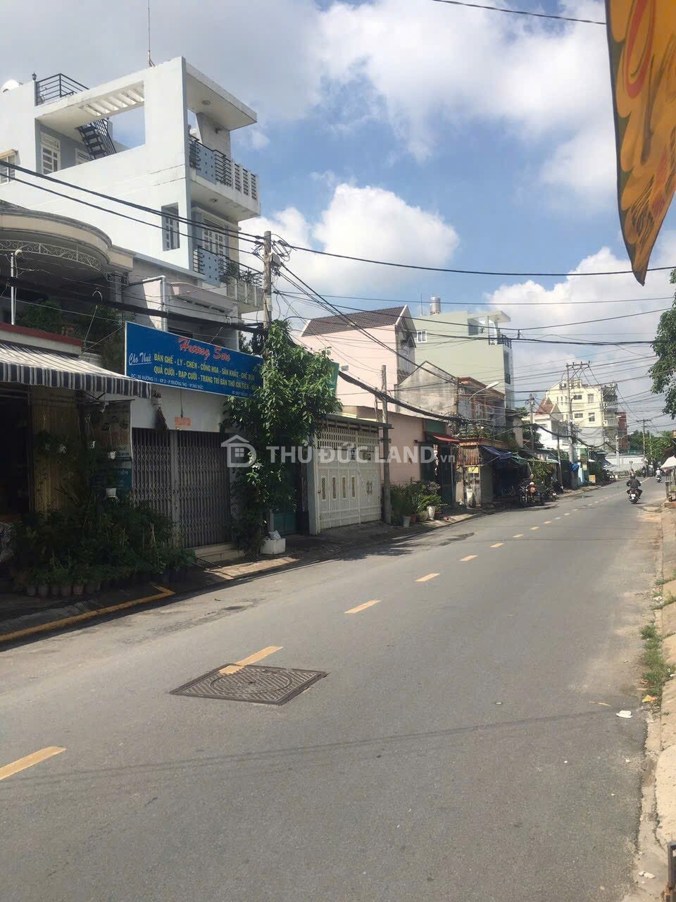 Bán nhà mặt tiền Đường 11 Trường Thọ, DT 90m2, 3 tầng, ngang 4.96m, sổ hoàn công, tiện ích đầy đủ - Ảnh 2